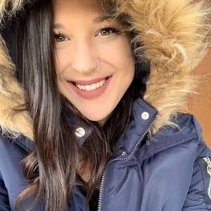 Meet your Posher, Whitney